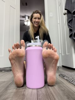 Nancy Mulkey feet photo 16