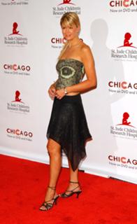 Nancy O'Dell feet photo thumbnail