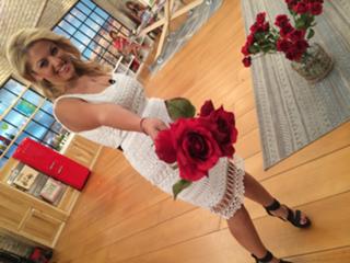 Nancy Paradeisanou feet photo thumbnail