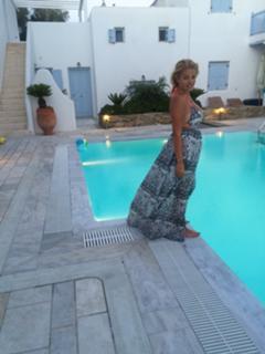 Nancy Paradeisanou feet photo thumbnail