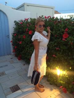 Nancy Paradeisanou feet photo thumbnail