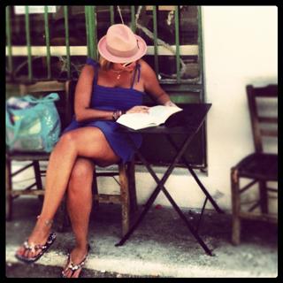 Nancy Paradeisanou feet photo thumbnail