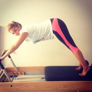 Nancy Paradeisanou feet photo thumbnail