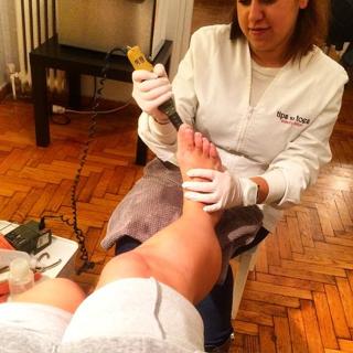 Nancy Paradeisanou feet photo thumbnail