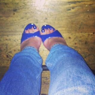 Nancy Paradeisanou feet photo thumbnail