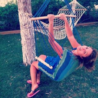 Nancy Paradeisanou feet photo thumbnail