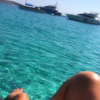 Nancy Paradeisanou feet photo thumbnail