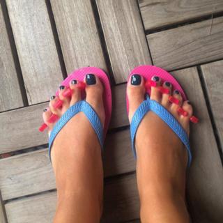 Nancy Paradeisanou feet photo thumbnail