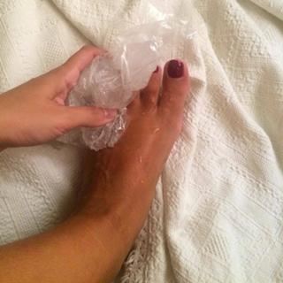 Nancy Paradeisanou feet photo thumbnail