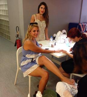 Nancy Paradeisanou feet photo thumbnail