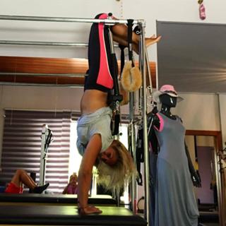 Nancy Paradeisanou feet photo thumbnail