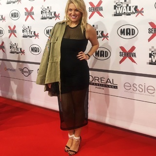 Nancy Paradeisanou feet photo thumbnail