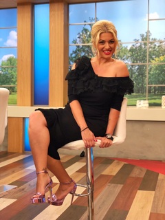 Nancy Paradeisanou feet photo thumbnail