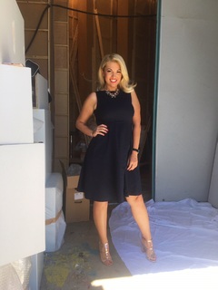 Nancy Paradeisanou feet photo thumbnail