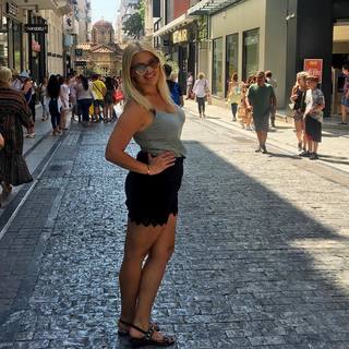 Nancy Paradeisanou feet photo thumbnail