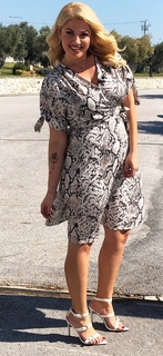 Nancy Paradeisanou feet photo thumbnail