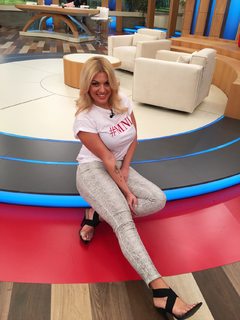 Nancy Paradeisanou feet photo thumbnail