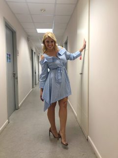 Nancy Paradeisanou feet photo thumbnail