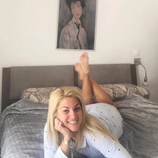 Nancy Paradeisanou feet photo thumbnail