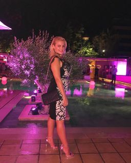 Nancy Paradeisanou feet photo thumbnail