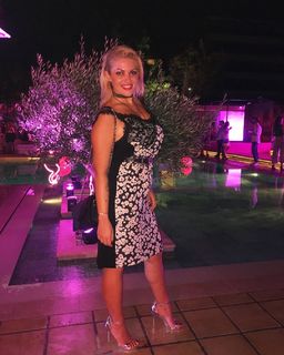 Nancy Paradeisanou feet photo thumbnail