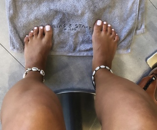 Nancy Paradeisanou feet photo thumbnail