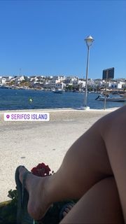 Nancy Paradeisanou feet photo thumbnail