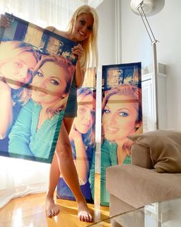 Nancy Paradeisanou feet photo thumbnail