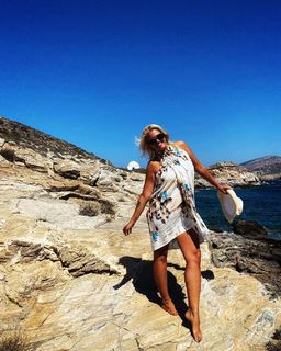 Nancy Paradeisanou feet photo thumbnail