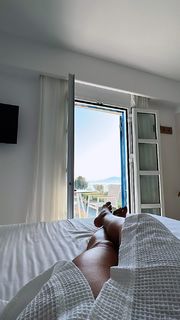 Nancy Paradeisanou feet photo thumbnail