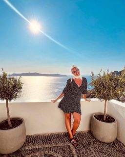 Nancy Paradeisanou feet photo thumbnail