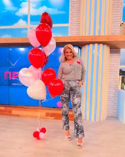 Nancy Paradeisanou feet photo thumbnail