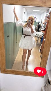 Nancy Paradeisanou feet photo thumbnail