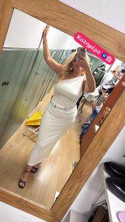 Nancy Paradeisanou feet photo thumbnail