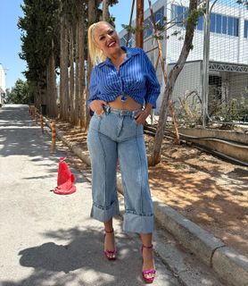 Nancy Paradeisanou feet photo thumbnail