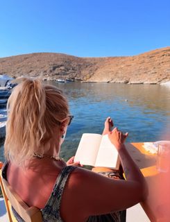 Nancy Paradeisanou feet photo thumbnail