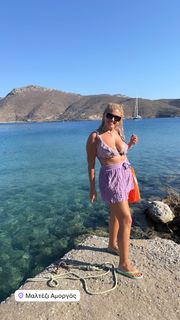 Nancy Paradeisanou feet photo thumbnail