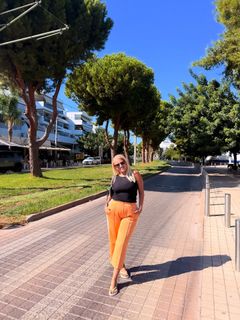 Nancy Paradeisanou feet photo thumbnail