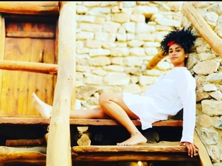 Nancy Salah feet photo 17
