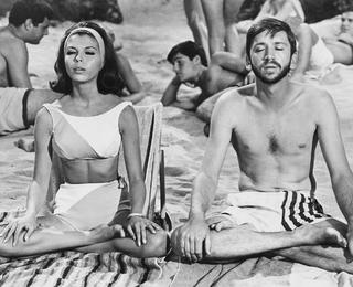 Nancy Sinatra feet photo 6