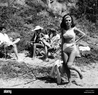 Nancy Sinatra feet photo 3