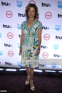 Nancy Travis feet photo thumbnail