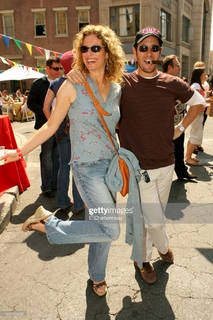 Nancy Travis feet photo thumbnail