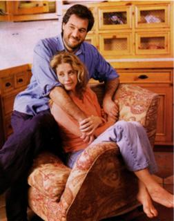 Nancy Travis feet photo thumbnail