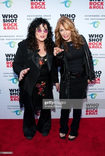 Nancy Wilson feet photo 2