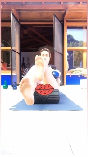 Nanda Costa feet photo 16