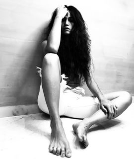 Nanda Costa feet photo 5