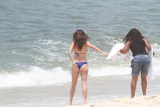 Nanda Costa feet photo 19