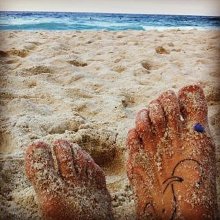 Nanda Costa feet photo 11