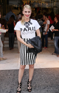 Nandia Boule feet photo 3